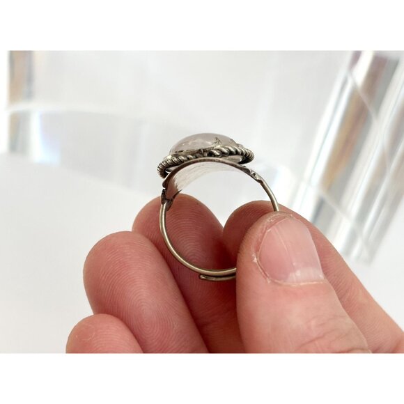 White Quartz Stone Southwest Style Silver T Adjustable Vintage Ring - sz 7 - Picture 3 of 10